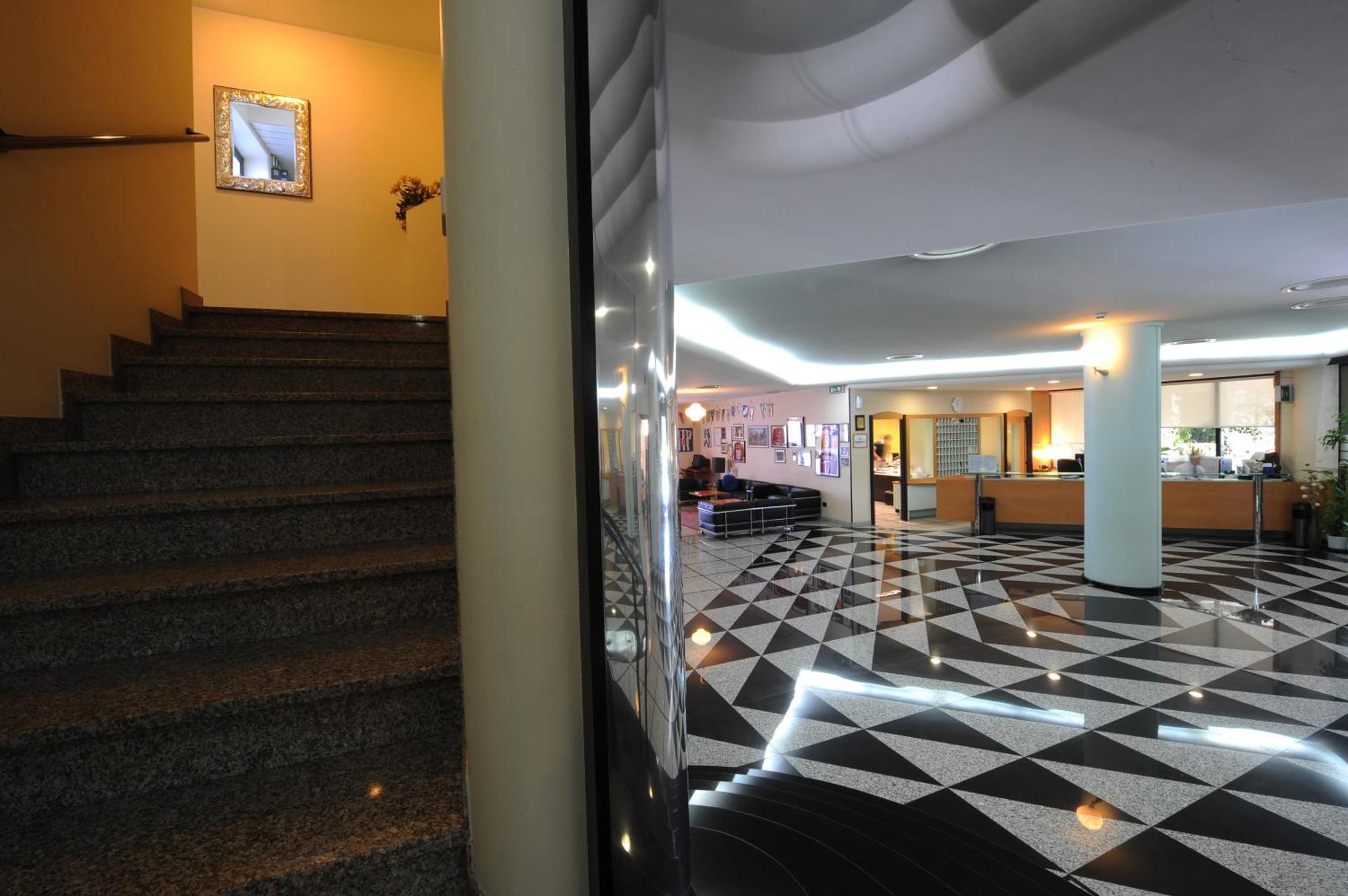 Hotel Ristorante Dragonara San Giovanni Teatino Eksteriør bilde
