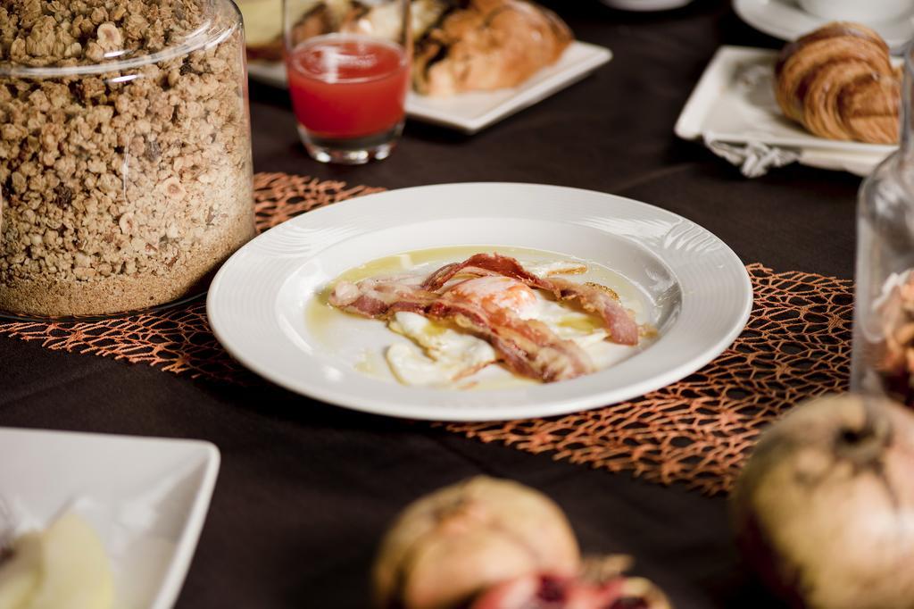 Hotel Ristorante Dragonara San Giovanni Teatino Eksteriør bilde